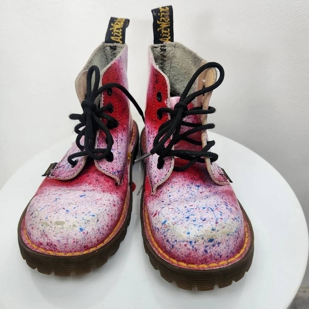 Dr. Martens Vintage Youth Girls Boots Size 2.